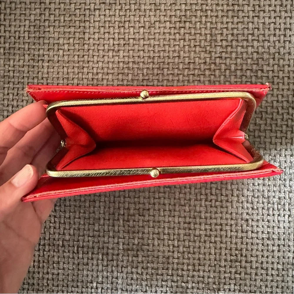 Unbranded vintage red